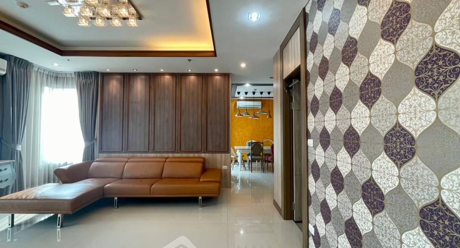 For sale 3 ベッドルーム condo in Watthana, Bangkok