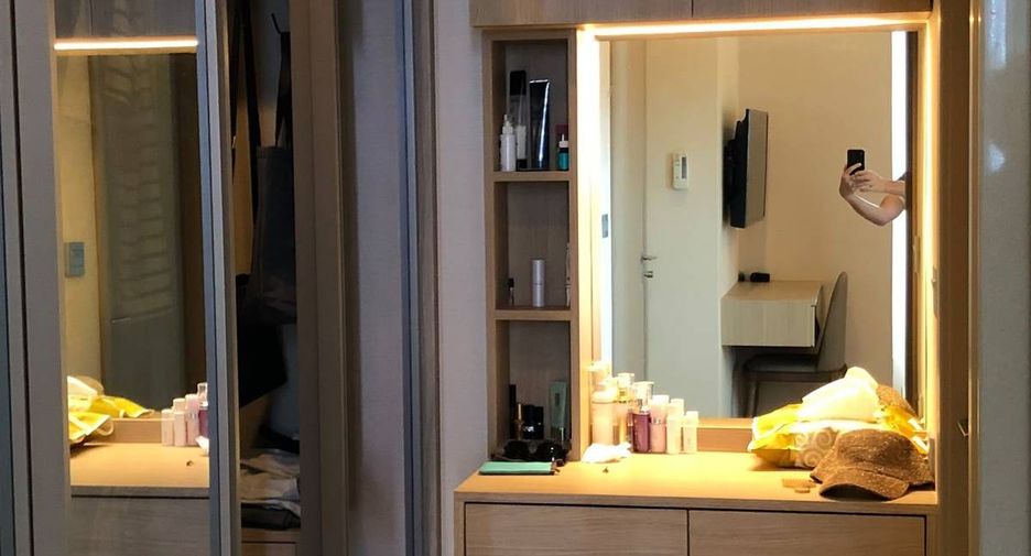 For rent and for sale 2 bedrooms condo in Watthana, Bangkok