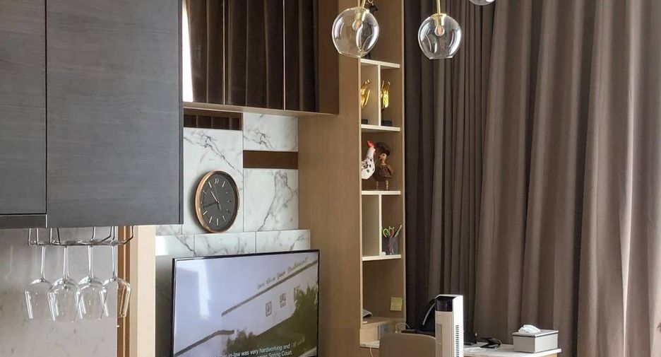 For rent and for sale 2 bedrooms condo in Watthana, Bangkok