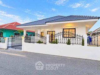 出售 3 卧室 独立屋 在 Bang Lamung, Chon Buri