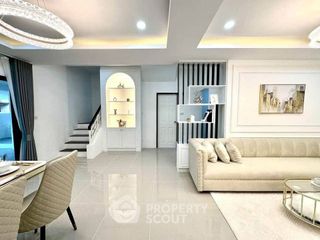 出售 3 卧室 独立屋 在 Bang Lamung, Chon Buri