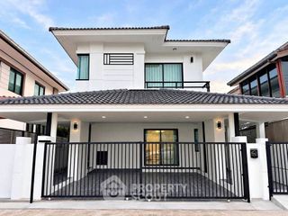 出售 3 卧室 独立屋 在 Bang Lamung, Chon Buri