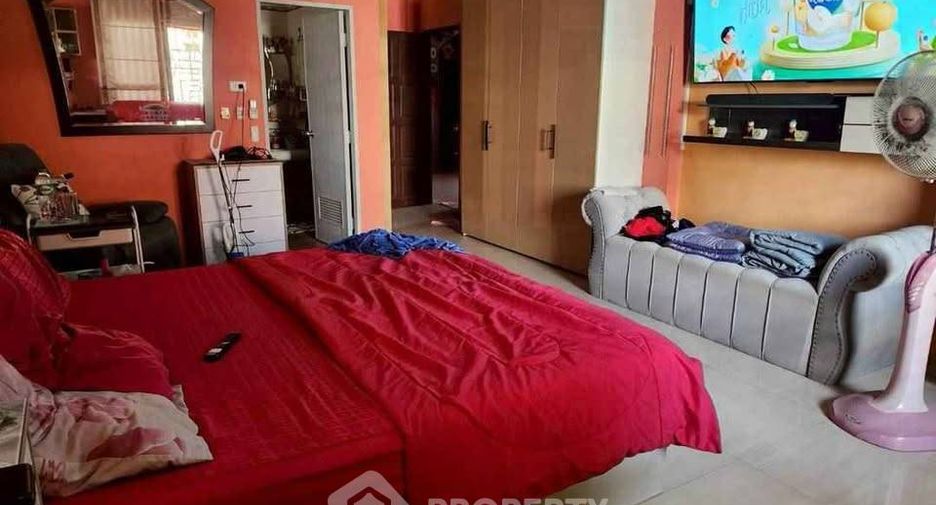 Продажа 4 спальни дом в Mueang Chon Buri, Чонбури