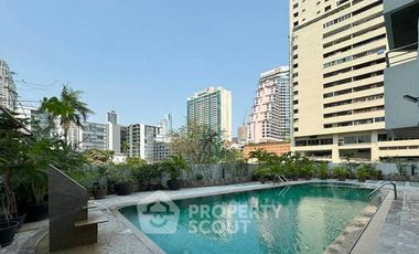 For sale 1 bed condo in Khlong Toei, Bangkok