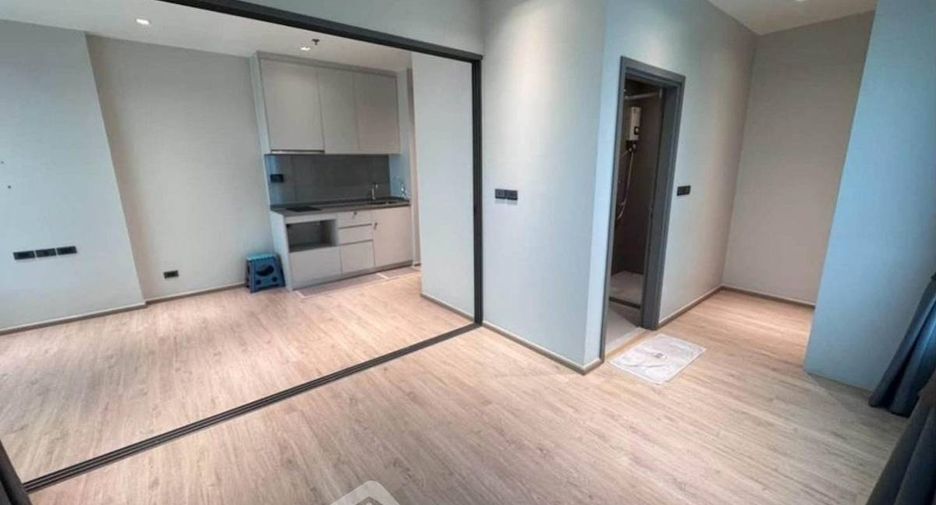 For sale 1 bed condo in Thon Buri, Bangkok