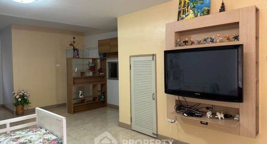 Wohnung zum Kauf mit 3 Zimmer in Si Racha, Chonburi