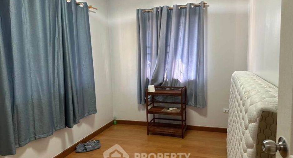 Wohnung zum Kauf mit 3 Zimmer in Si Racha, Chonburi