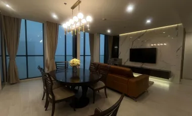 Wohnung zur Miete mit 2 Zimmer in Pathum Wan, Bangkok