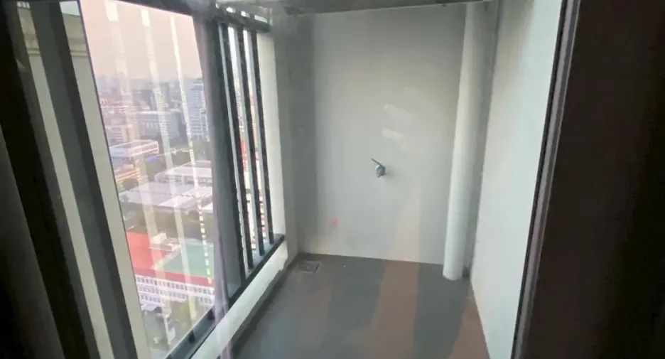 For sale 2 ベッドルーム condo in Ratchathewi, Bangkok