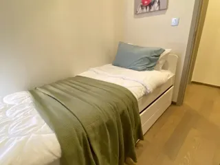 For sale 2 ベッドルーム condo in Ratchathewi, Bangkok