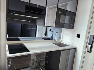Продажа 2 спальни кондо в Банг Рак, Бангкок