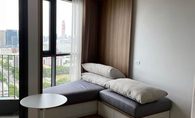 Condo en alquiler de 1 habitaciones en Bang Rak, Bangkok