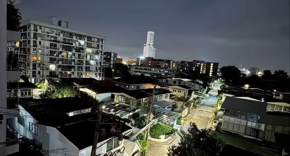 出租 2 卧室 公寓 在 Khlong Toei, 曼谷