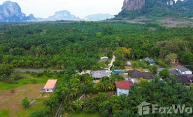 出售 4 卧室 别墅 在 Mueang Krabi, Krabi