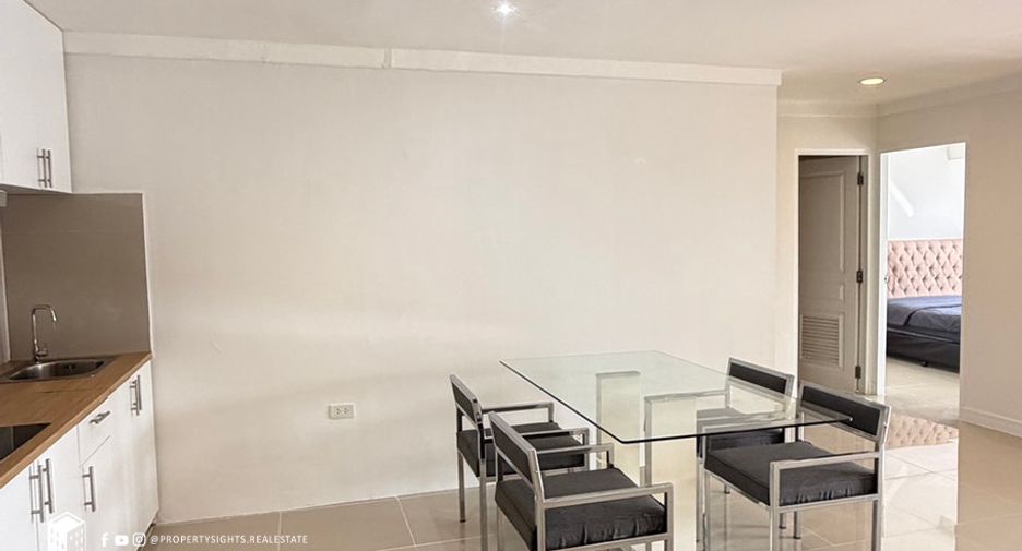 Wohnung zur Miete mit 3 Zimmer in Khlong Toei, Bangkok
