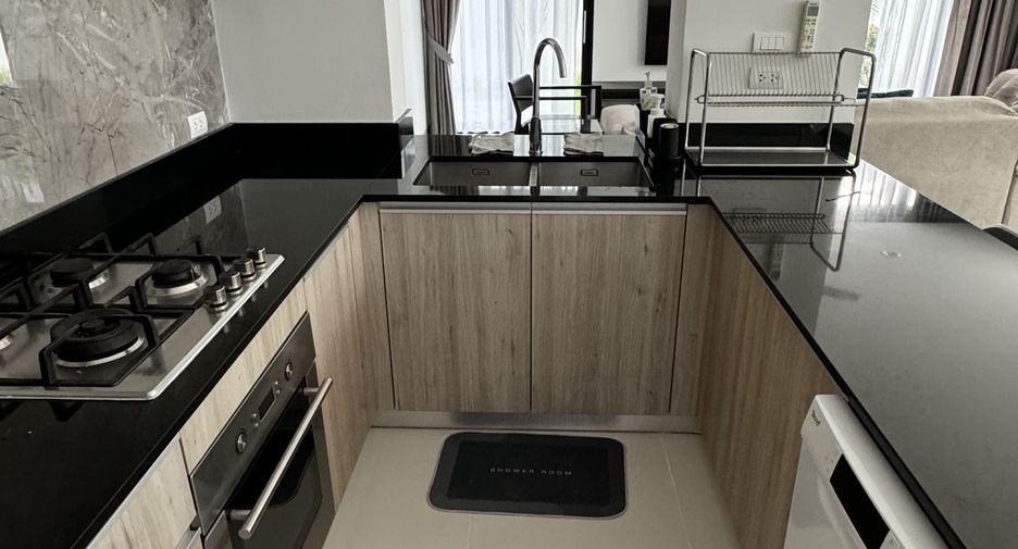 Villa en alquiler de 5 habitaciones en Thalang, Phuket