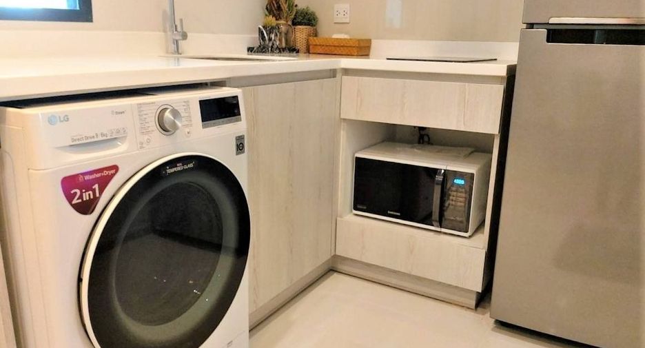For rent 1 Beds condo in Pathum Wan, Bangkok