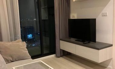 Wohnung zur Miete mit 1 Zimmer in Huai Khwang, Bangkok