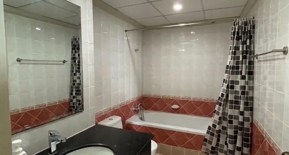 For sale 3 bedrooms condo in Chatuchak, Bangkok