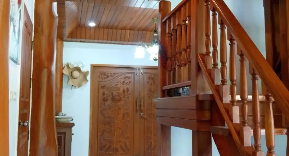 Продажа 4 спальни дом в Сан Саи, Чианг Маи