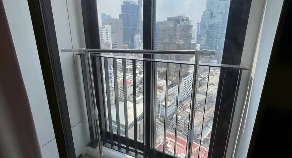 For rent 1 bed condo in Bang Rak, Bangkok