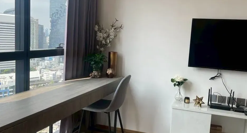 For rent 1 bed condo in Bang Rak, Bangkok