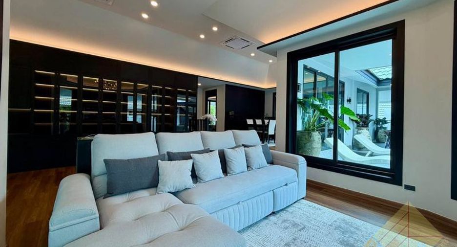 For rent 3 bedrooms house in Bang Lamung, Chonburi