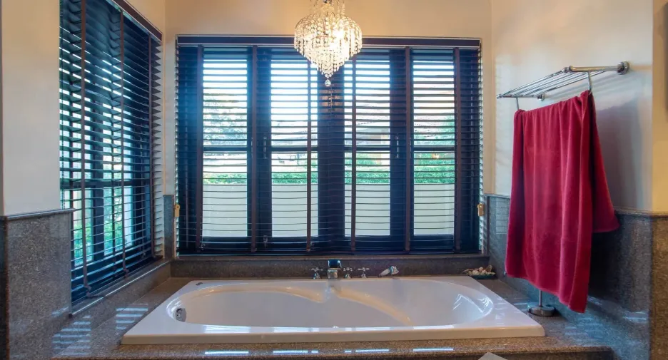 For sale 5 bedrooms villa in Hua Hin, Prachuap Khiri Khan