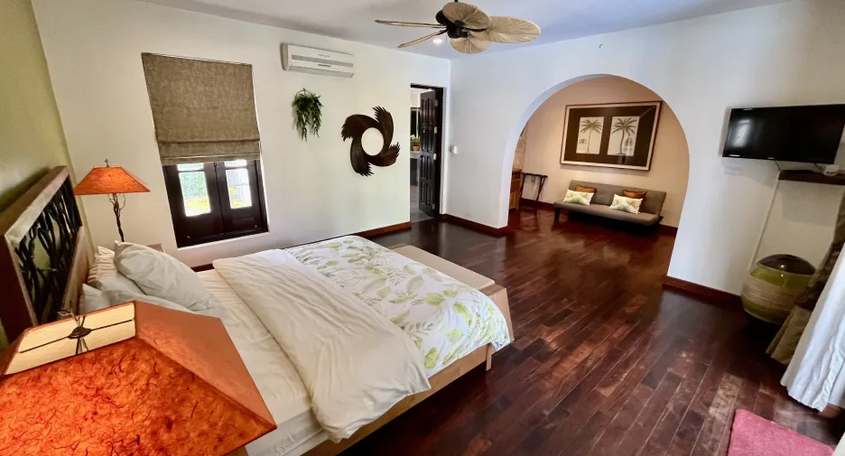 For sale 5 bedrooms villa in Hua Hin, Prachuap Khiri Khan