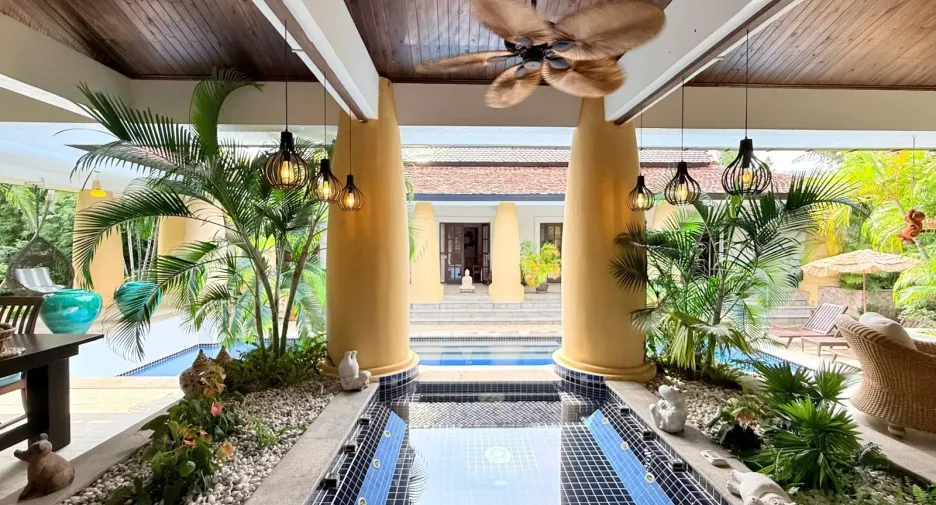 For sale 5 bedrooms villa in Hua Hin, Prachuap Khiri Khan