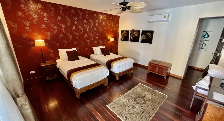 For sale 5 bedrooms villa in Hua Hin, Prachuap Khiri Khan