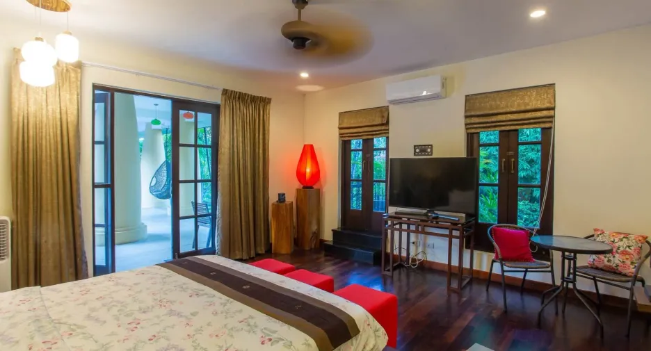 For sale 5 bedrooms villa in Hua Hin, Prachuap Khiri Khan