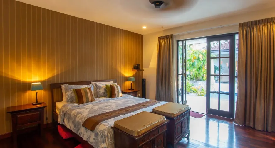 For sale 5 bedrooms villa in Hua Hin, Prachuap Khiri Khan