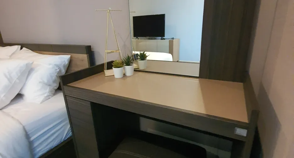 For rent 2 ベッドルーム condo in Watthana, Bangkok