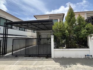 Продажа 3 спальни дом в Si Racha, Чонбури