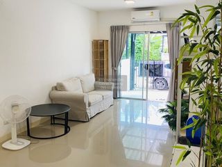 For sale 3 ベッドルーム townhouse in Thalang, Phuket