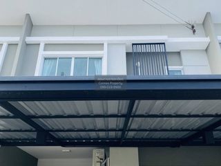 For sale 3 ベッドルーム townhouse in Thalang, Phuket
