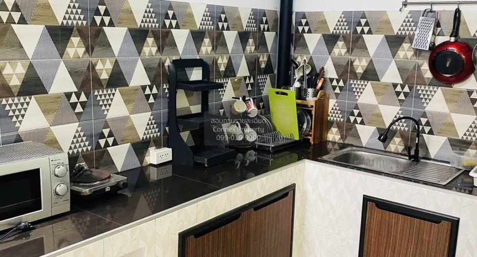 For sale 3 ベッドルーム townhouse in Thalang, Phuket