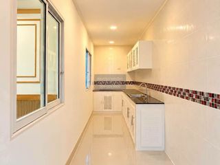 For sale 4 ベッドルーム townhouse in Thalang, Phuket