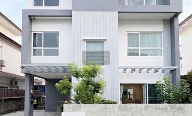 Casa en venta de 5 habitaciones en Mueang Nonthaburi, Nonthaburi