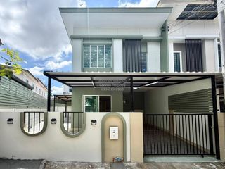 For sale 3 ベッドルーム townhouse in Bang Phli, Samut Prakan