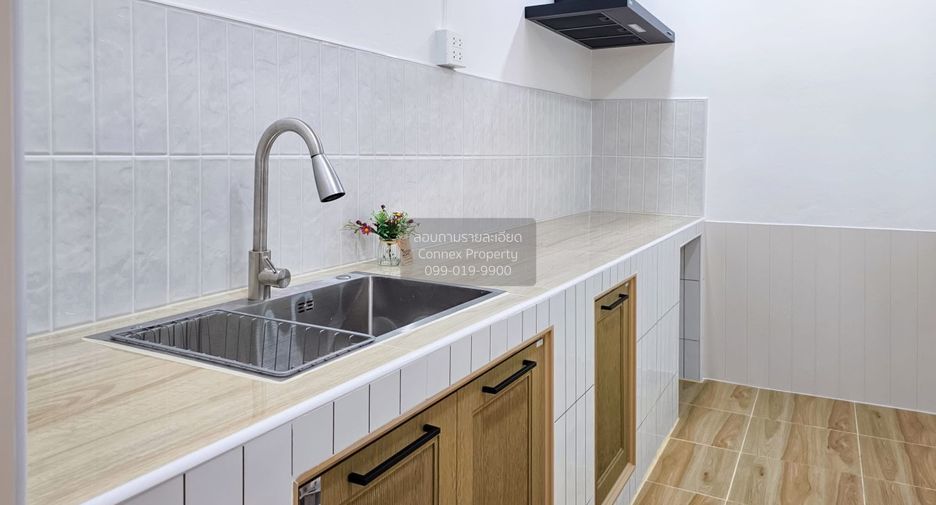 Продажа 3 спальни таунхаус в Bang Bua Thong, Нонтабури