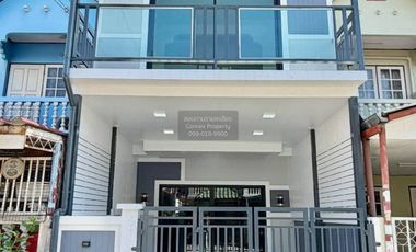 Продажа 3 спальни таунхаус в Банг Кхен, Бангкок