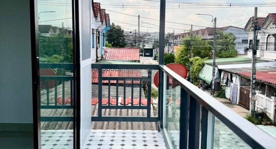 Продажа 3 спальни таунхаус в Банг Кхен, Бангкок