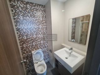 Продажа 1 кровать кондо в Мин Бури, Бангкок
