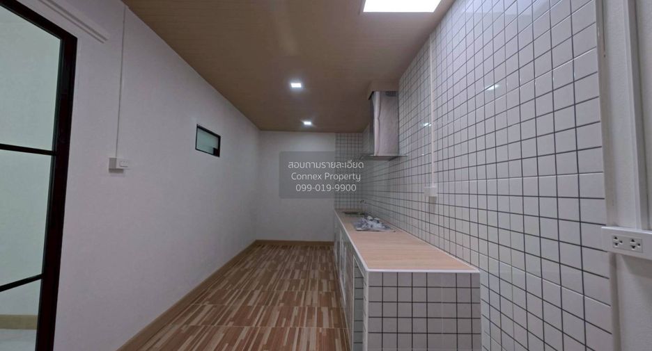 Продажа 4 спальни дом в Кхлонг Сам Ща, Бангкок