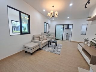 Продажа 4 спальни таунхаус в Bang Bua Thong, Нонтабури