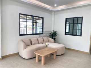 Продажа 4 спальни дом в Кхлонг Сам Ща, Бангкок
