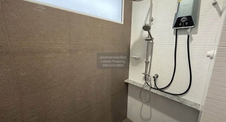 Reihenhaus zum Kauf mit 3 Zimmer in Saphan Sung, Bangkok