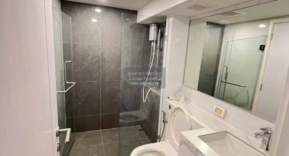 Продажа 2 спальни кондо в Банг Капи, Бангкок